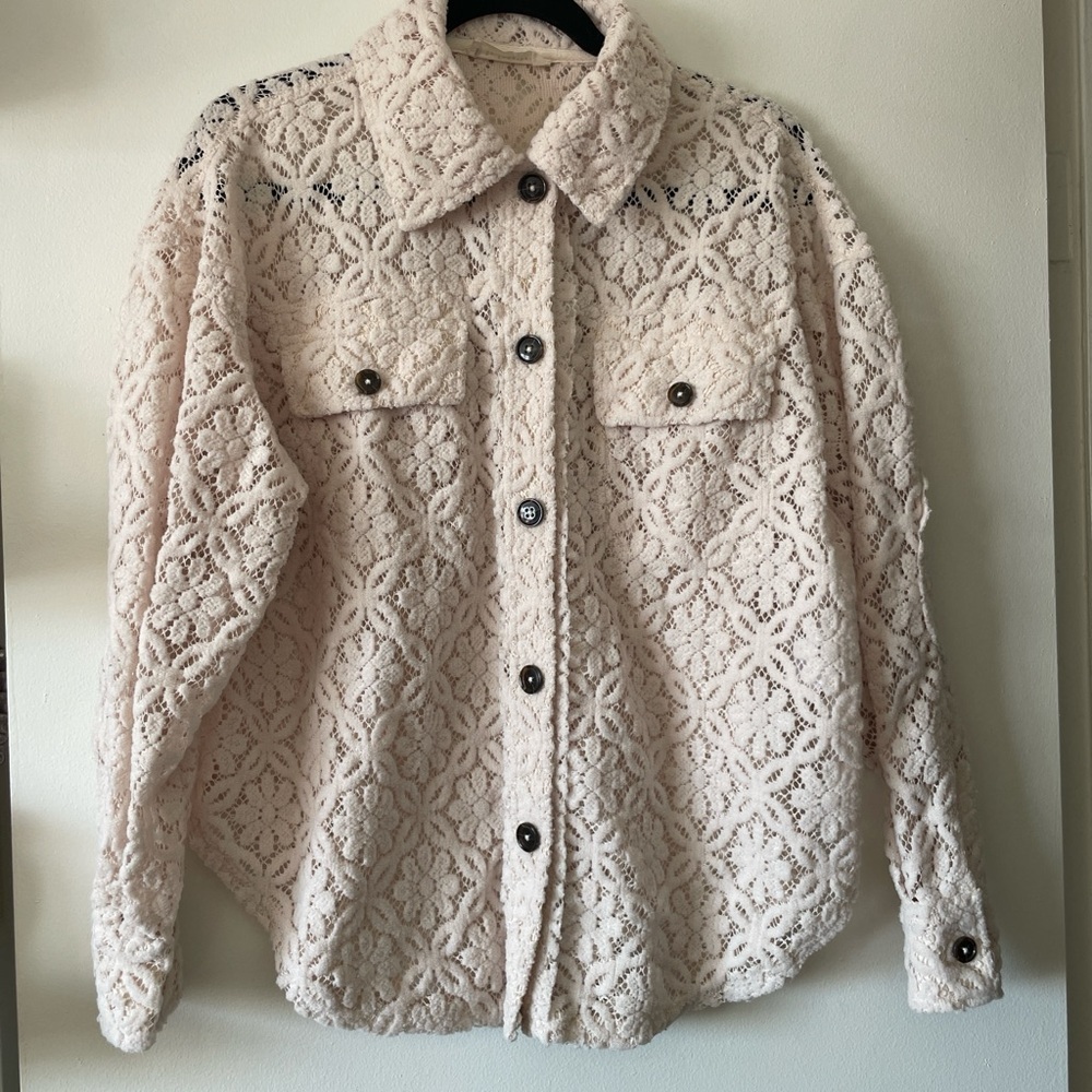 By Together|Cream Lace button up shirt Jacket|Size Small/fits medium| EUC!